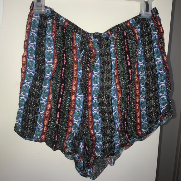 Abercrombie & Fitch Pants - Cloth shorts Abercrombie & Fitch Pants - Cloth shorts